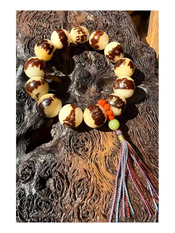 Bodhi Pattern Tassel Bracelet — faithful square product view