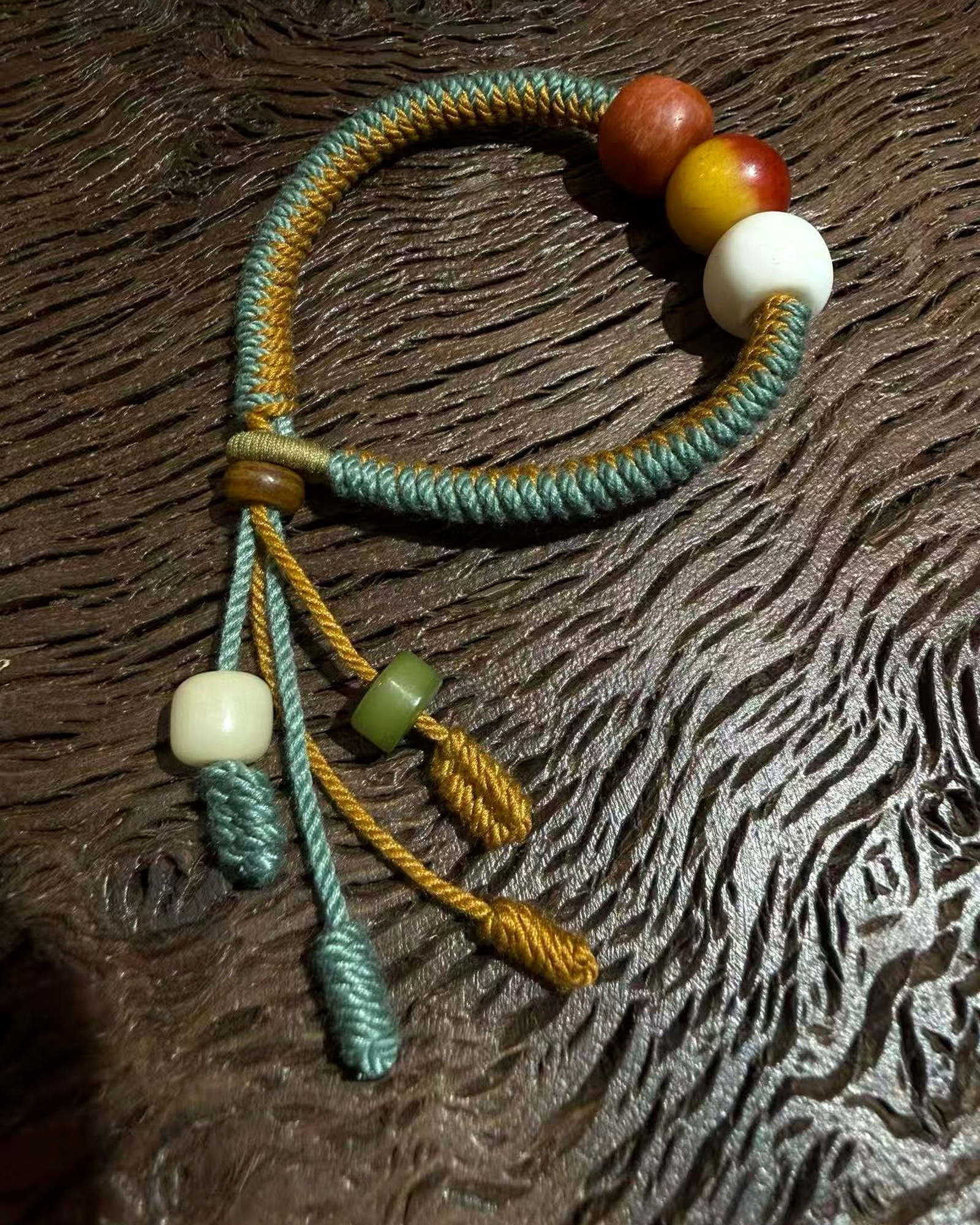 Verdant Harmony Bracelet detail